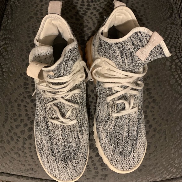 Adidas Tubular X, Mens Primeknit Shoes,Crystal White,Size 11,Very Good Condition - Picture 2 of 16